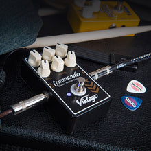 Load image into Gallery viewer, Vintage Commander Effects Pedal